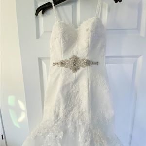 Beautiful wedding Dress
